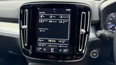 Volvo Xc40 1.5 T4 Recharge PHEV Plus Dark 5dr Auto Estate